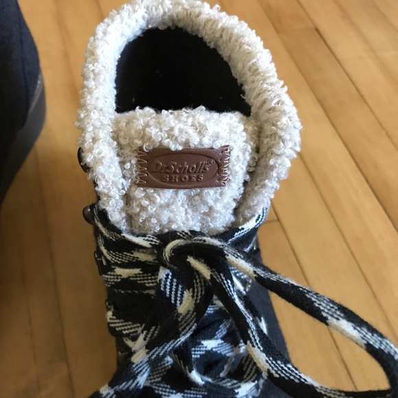 Dr.Scholl’s So Comfy Wedge Bootie - Picture 10 of 16